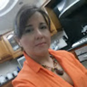 Meet your Posher, Marinela